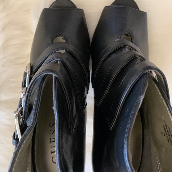 GUESS Black Leather Buckle High Heel Bootie Shoes Women’s NWOT Size 7 - Picture 4 of 12